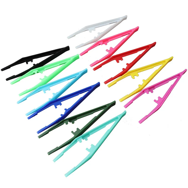 1Pcs Plastic Tweezers Medical Repair Small Disposable Tweezers Tools Tweezers Crafts Kids Toys Plastic Clips Multi Colors