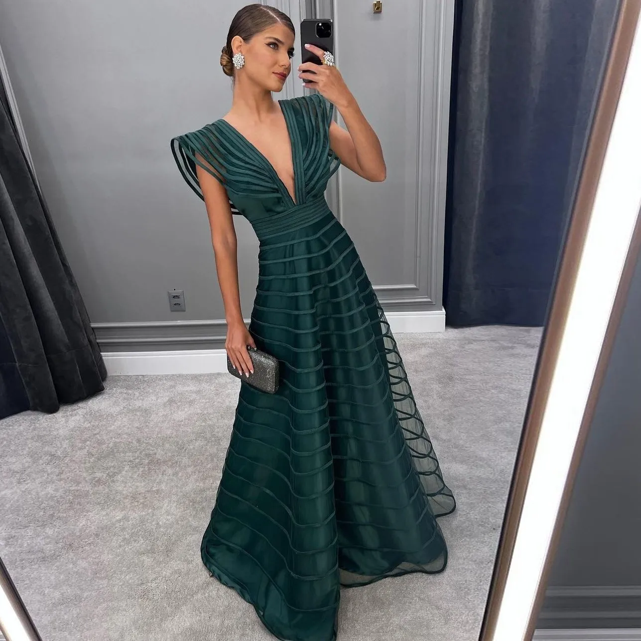 Emerald A Line Evening Dresses Cap Sleeves Deep V Neck Prom Gowns Floor Length Formal Women Party Special Occasion Dress