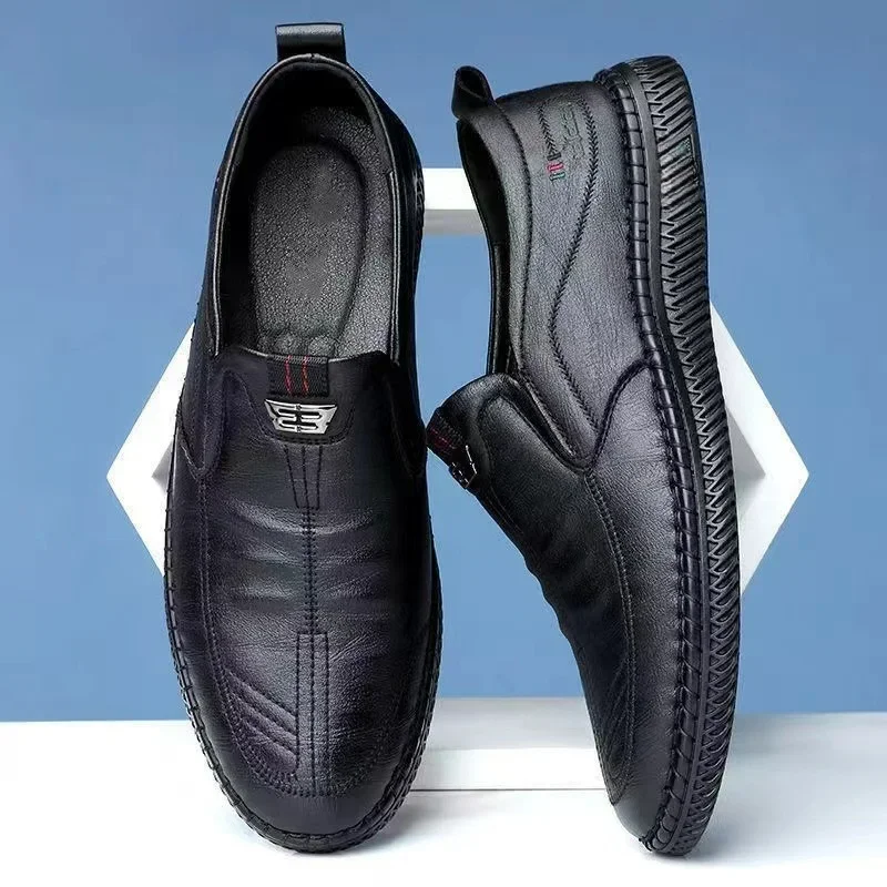 Breathable  Business Leather Men Shoes Summer Slip on Loafers Men Casual Leather Shoes Black Flats Driving Shoes Moccasins