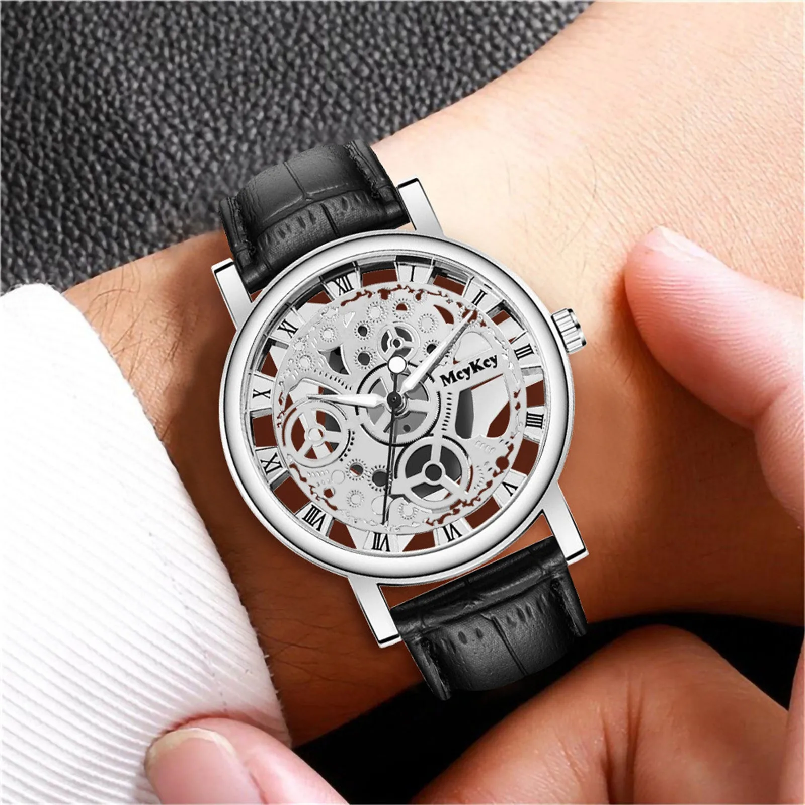 Men’s Wristwatch Luxury Gents Quartz Watch Men Bottom Hollow Imitation Mechanical Watch Men Belt Watch Free Shiping reloj hombre